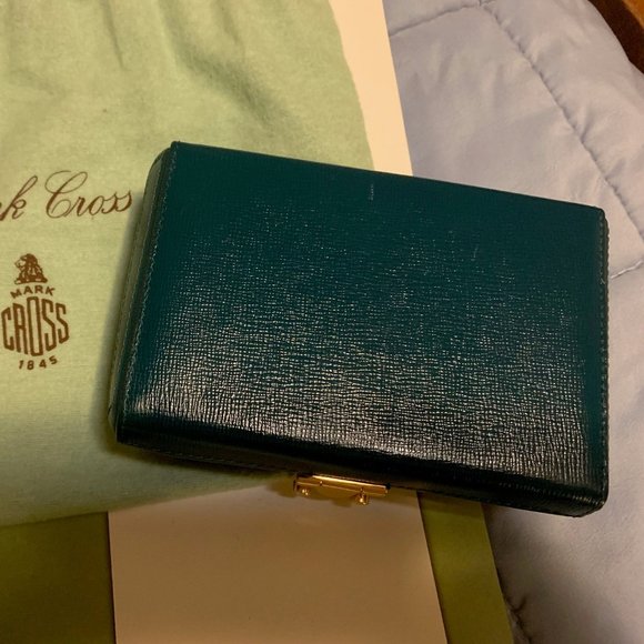 Spectacular, Iconic Mark Cross GRACE Box Bag Clutch, EUC, Blue with Dust Bag - Picture 5 of 15